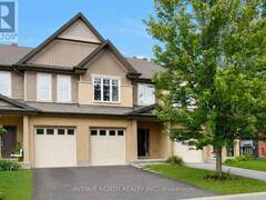 303 WOOD ACRES GROVE Ottawa Ontario, K1T 0M5