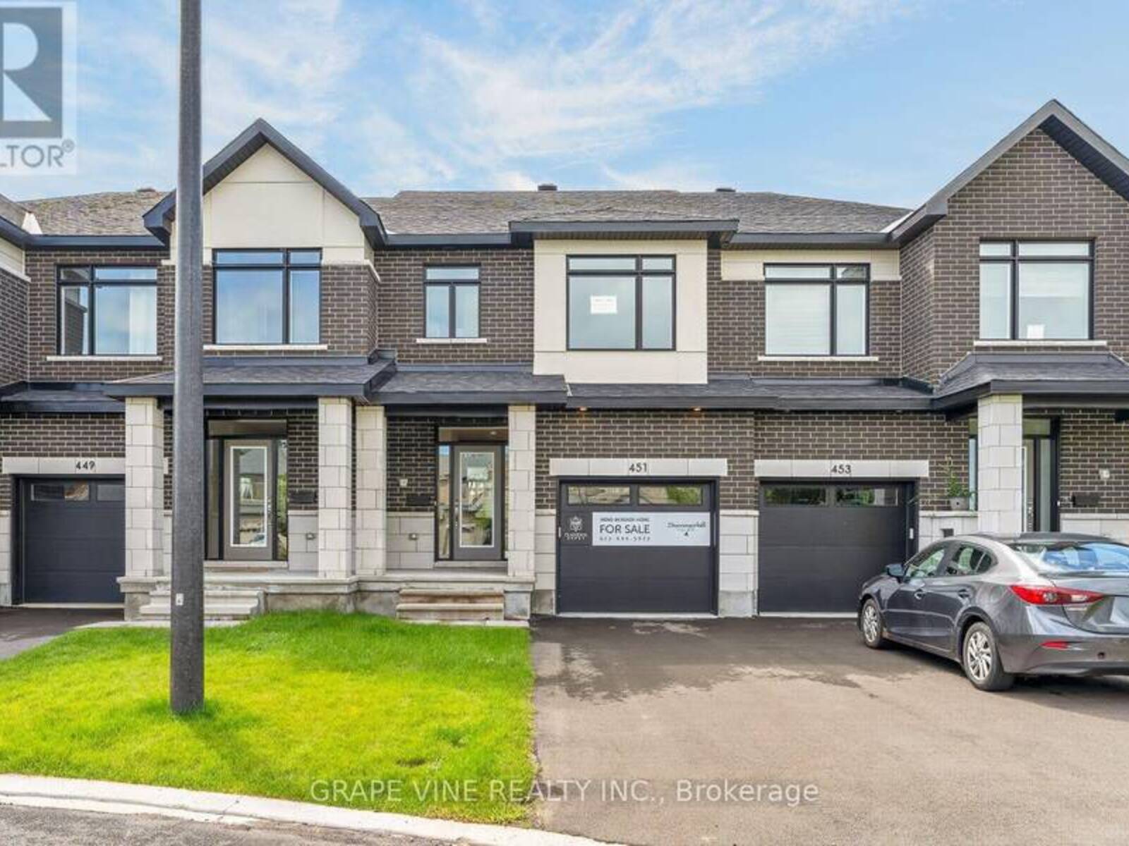 451 HARESFIELD COURT, Ottawa, Ontario K4M 0B6