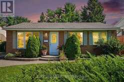 1347 METZ CRESCENT | Ottawa Ontario | Slide Image Two