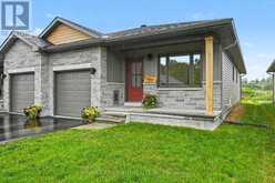 186 SEABERT DRIVE | Arnprior Ontario | Slide Image Two