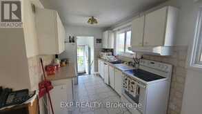 1747 HERON ROAD | Ottawa Ontario | Slide Image Three