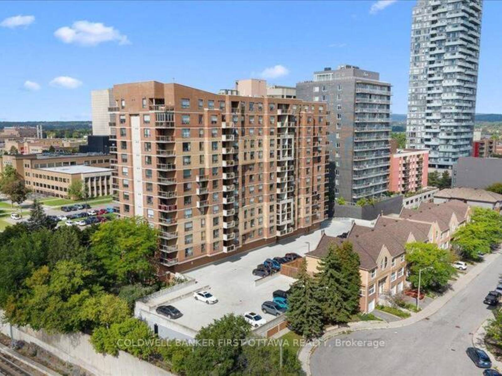 1202 - 215 PARKDALE AVENUE, Ottawa, Ontario K1Y 4T8
