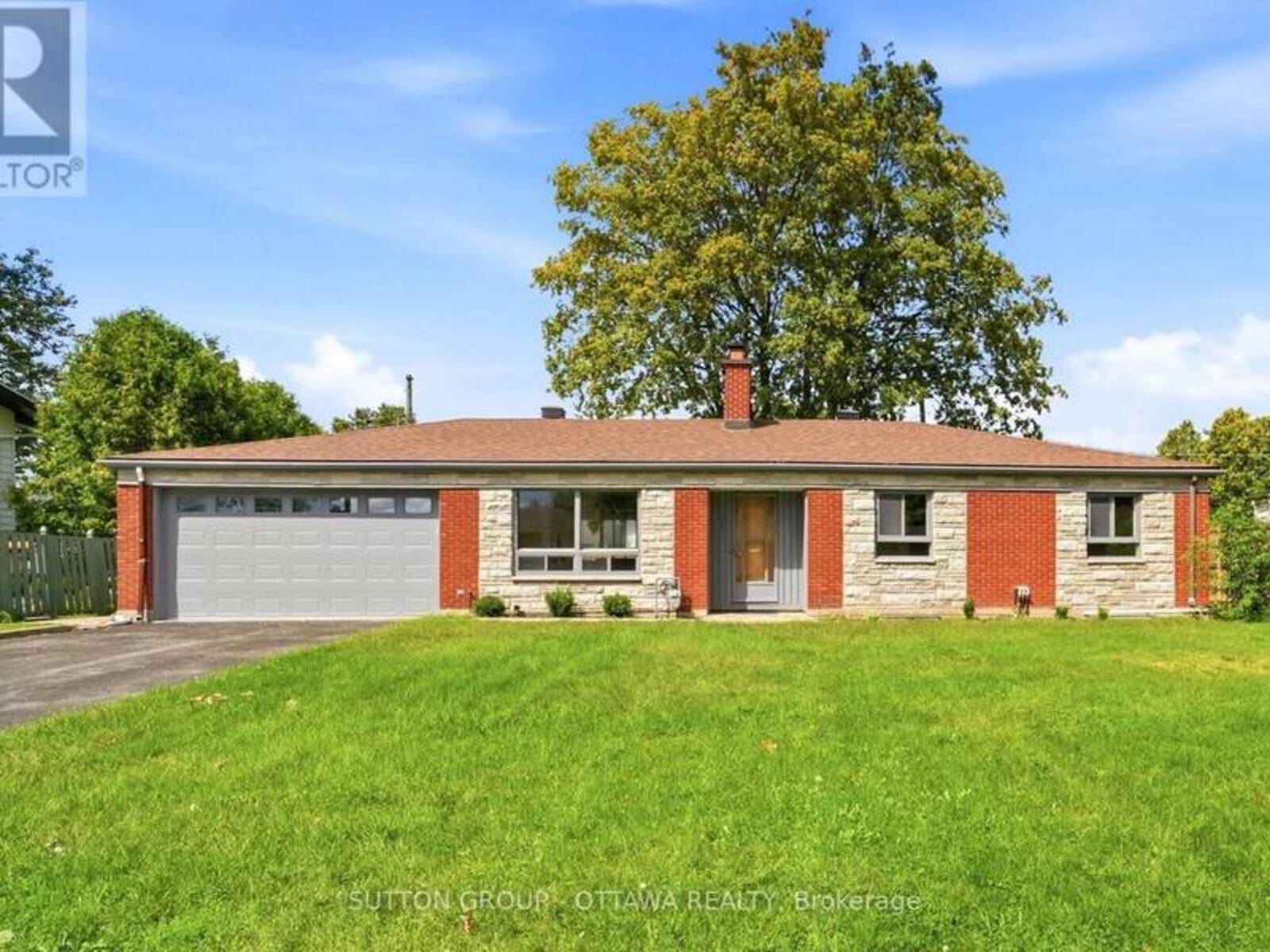 1981 BEL-AIR DRIVE, Ottawa, Ontario K2C 0X1