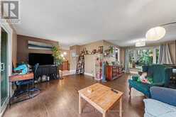 5 LANSFIELD WAY | Ottawa Ontario | Slide Image Seven