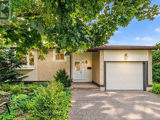 5 LANSFIELD WAY Ottawa Ontario, K2G 3V7 - 4 Bedrooms Home For Sale
