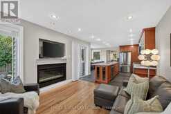 22 LYNHURST AVENUE | Ottawa Ontario | Slide Image Fifteen
