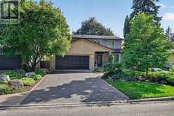 22 LYNHURST AVENUE | Ottawa Ontario | Slide Image One
