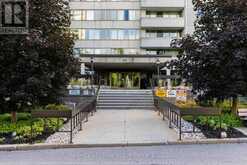 1706 - 2625 REGINA STREET | Ottawa Ontario | Slide Image Two