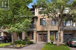 75 BLUEHEART BAY | Ottawa Ontario | Slide Image Two