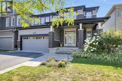 636 EAGLE CREST HEIGHTS | Ottawa Ontario | Slide Image Two