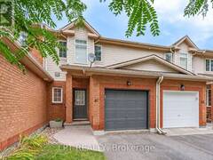 61 TOBERMORY CRESCENT Ottawa Ontario, K2K 3M4