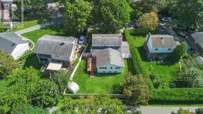 115 MOUNTBATTEN AVENUE | Ottawa Ontario | Slide Image Three