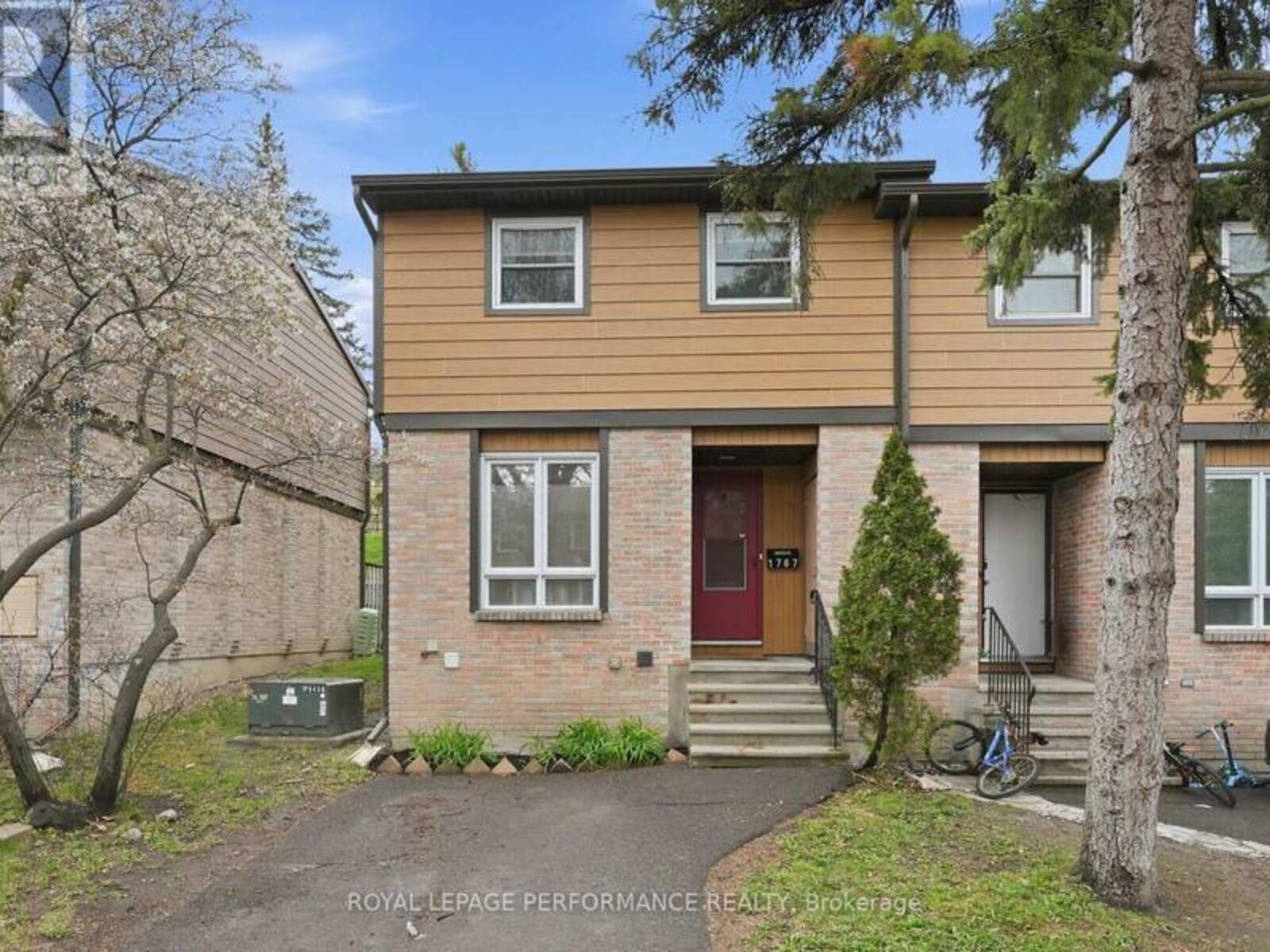 1767 TRAPPIST LANE, Ottawa, Ontario K1C 1X7