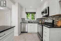 1833 BROUSSEAU CRESCENT | Ottawa Ontario | Slide Image Nine