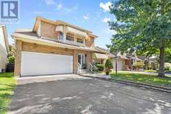 2093 AUBURN RIDGE DRIVE | Ottawa Ontario | Slide Image Two