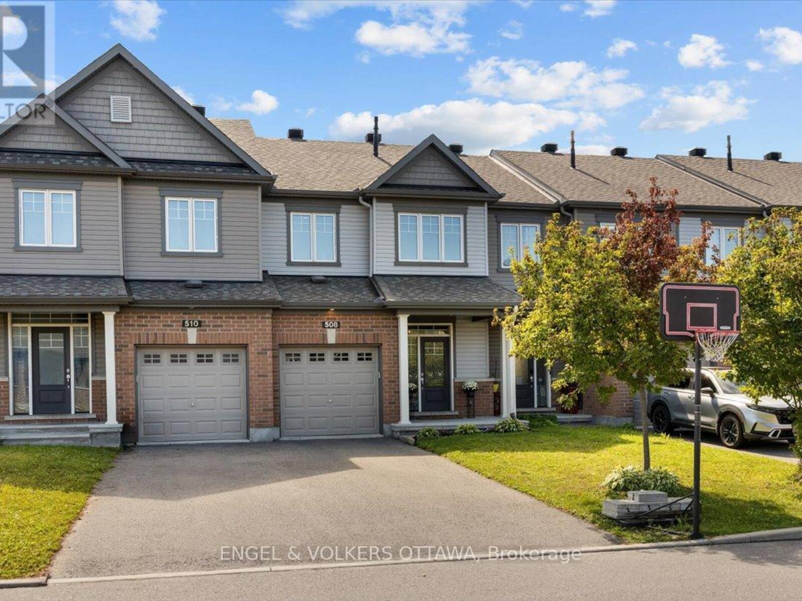508 HYSSOP STREET, Ottawa, Ontario K4A 1H5