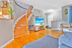 36 SAFFRON COURT | Ottawa Ontario | Slide Image Eight