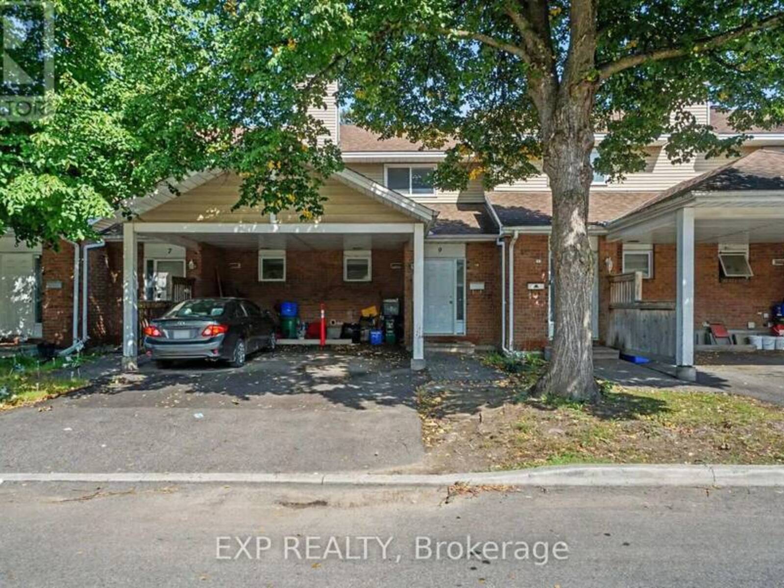 9 PADDINGTON PRIVATE, Ottawa, Ontario K1V 0S6