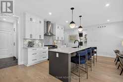 725 COAST CIRCLE | Ottawa Ontario | Slide Image Eighteen