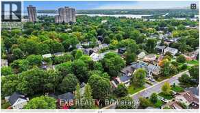 252 COWLEY AVENUE | Ottawa Ontario | Slide Image Five