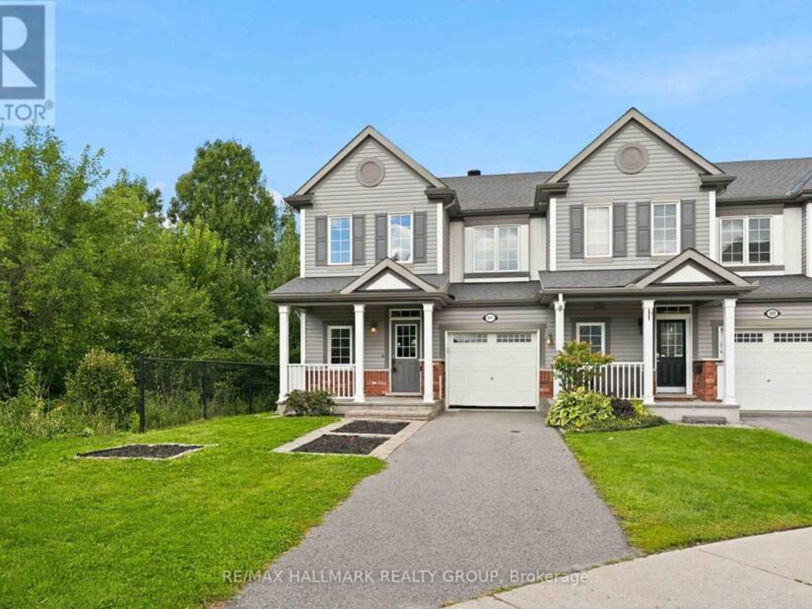 387 SWEET GRASS CIRCLE, Ottawa, Ontario K2J 5W9