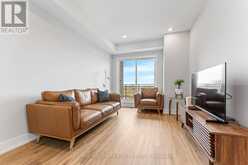 411 - 1350 HEMLOCK ROAD | Ottawa Ontario | Slide Image Eight