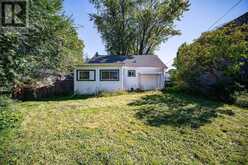 98 BOYCE AVENUE | Ottawa Ontario | Slide Image Ten