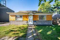 98 BOYCE AVENUE | Ottawa Ontario | Slide Image Three
