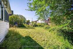 98 BOYCE AVENUE | Ottawa Ontario | Slide Image Eight