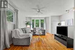45 LARKSPUR DRIVE | Ottawa Ontario | Slide Image Eighteen
