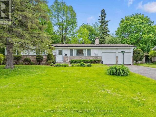 45 LARKSPUR DRIVE Ottawa Ontario, K2H 6K8 - 3 Bedrooms Home For Sale