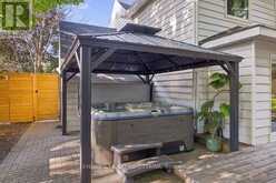 694 ISLAND PARK DRIVE | Ottawa Ontario | Slide Image Forty
