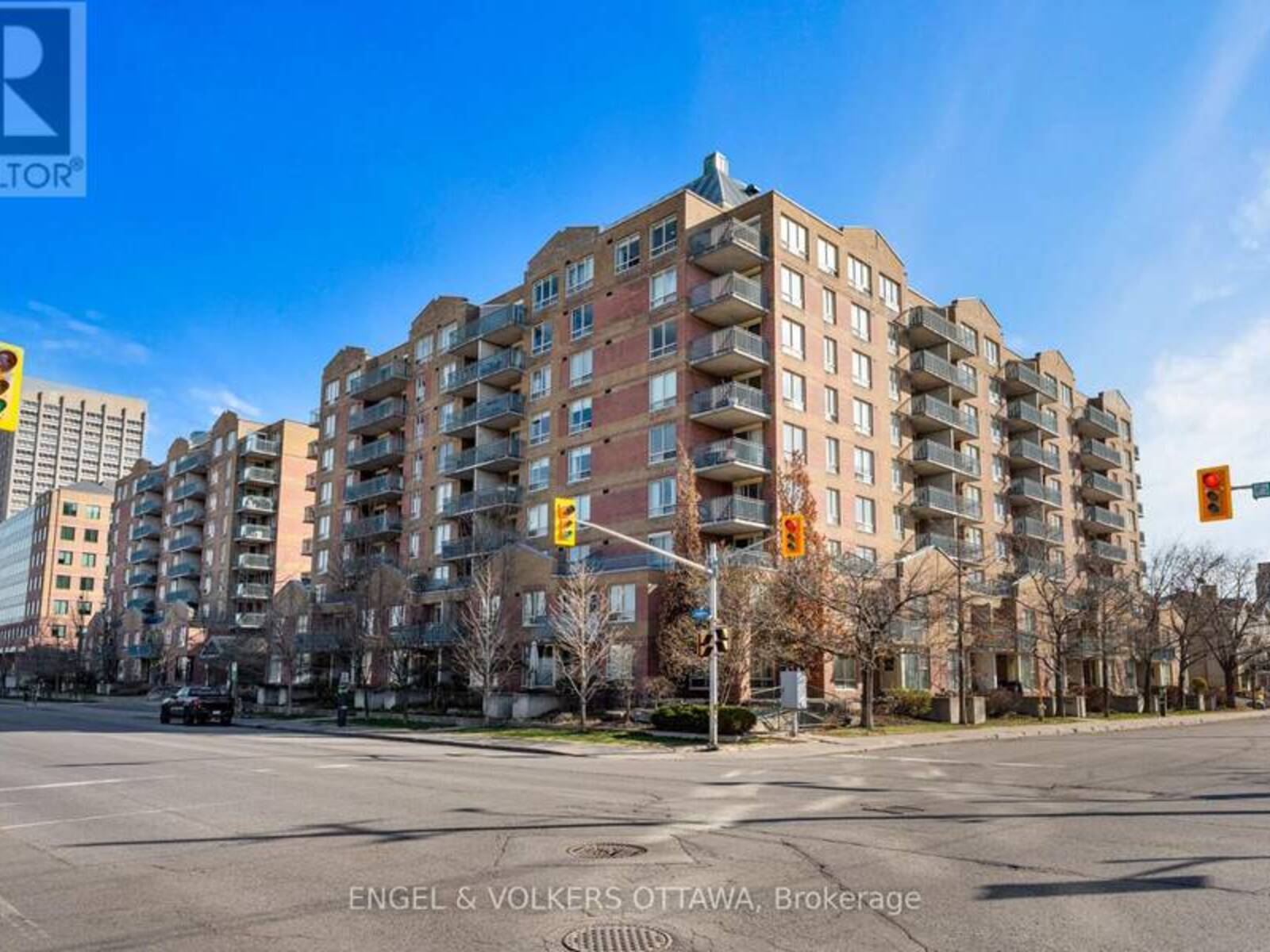 610 - 45 HOLLAND AVENUE, Ottawa, Ontario K1Y 4S3