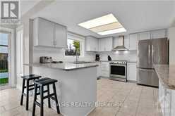 5 THORNHEDGE COURT | Ottawa Ontario | Slide Image Six