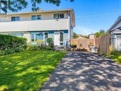 45 SOUTHVIEW CRESCENT Ottawa Ontario, K2E 5R4