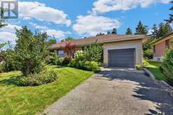811 IROQUOIS ROAD | Ottawa Ontario | Slide Image Two