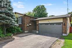 204 GRACE AVENUE | Russell Ontario | Slide Image Two