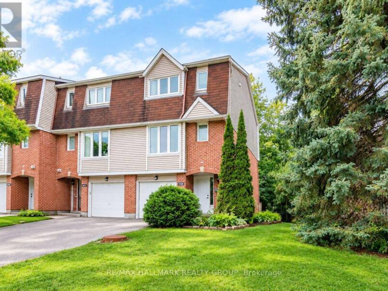 B - 409 PICKFORD DRIVE, Ottawa, Ontario K2L 3P8