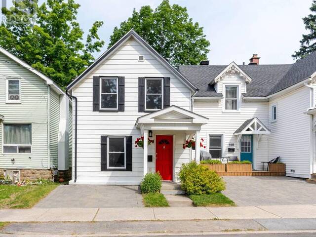 106 JAMES STREET E Brockville Ontario, K6V 1K8 - 3 Bedrooms Home For Sale