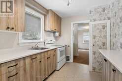 85 NOEL STREET | Ottawa Ontario | Slide Image Eight