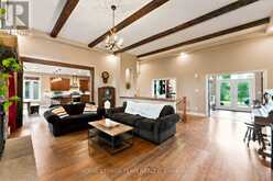 1801 CEDARLAKES WAY | Ottawa Ontario | Slide Image Nine