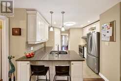 533 HILSON AVENUE | Ottawa Ontario | Slide Image Fifteen
