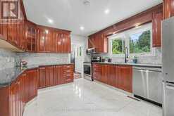 1902 FEATHERSTON DRIVE | Ottawa Ontario | Slide Image Eight
