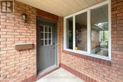60 MALHOTRA COURT | Ottawa Ontario | Slide Image Four
