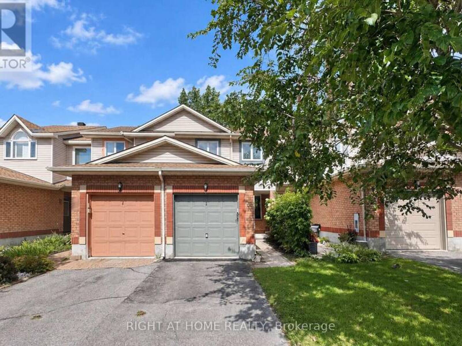 60 MALHOTRA COURT, Ottawa, Ontario K1V 1K2