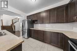 605 SILVER SPRUCE WAY | Ottawa Ontario | Slide Image Thirteen