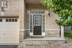 605 SILVER SPRUCE WAY | Ottawa Ontario | Slide Image Three