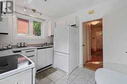 12 LENORE PLACE | Ottawa Ontario | Slide Image Thirteen