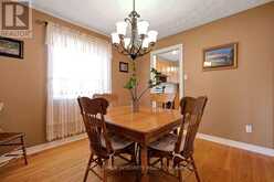 390 OAKLAWN CRESCENT | Ottawa Ontario | Slide Image Twelve