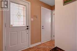 390 OAKLAWN CRESCENT | Ottawa Ontario | Slide Image Four